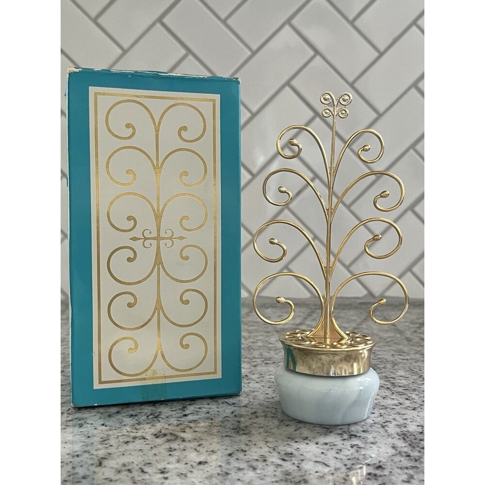 Vintage Avon Keepsake Elusive Cream Sachet .66 Oz Jewelry Holder Tree w/ Box
